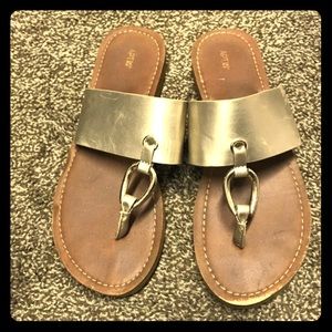 Sandals great for summer spring & fall!